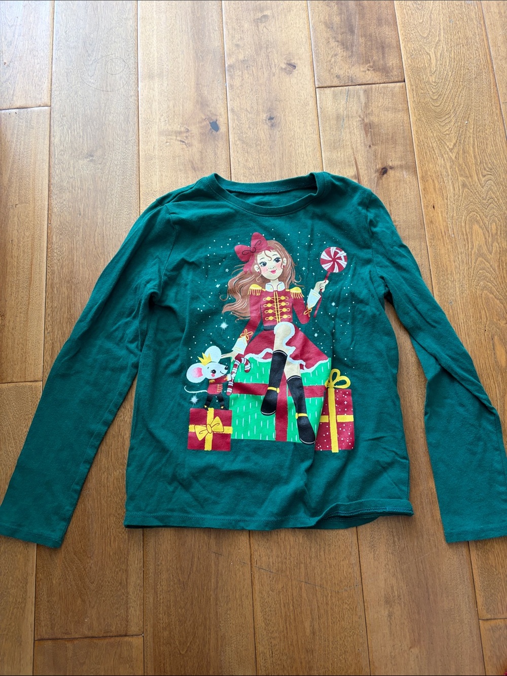 The Children's Place Green Holiday Girl & Gifts Long Sleeve Tee